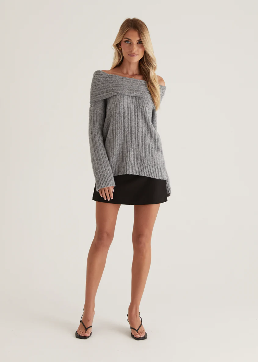 Natlie Off Shoulder Sweater - Grey - Honorern