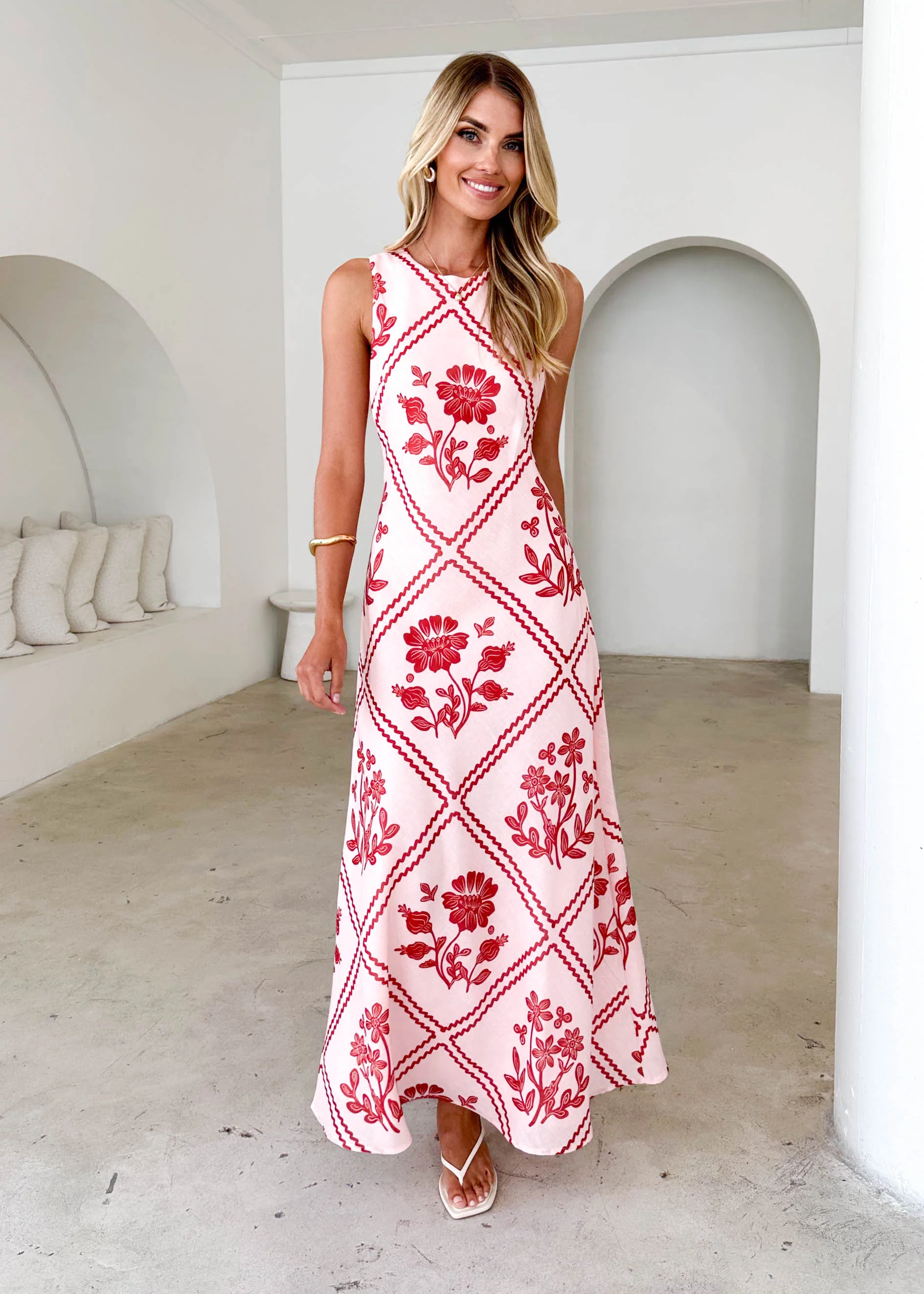 Xavier Maxi Dress - Red Floral - Honorern