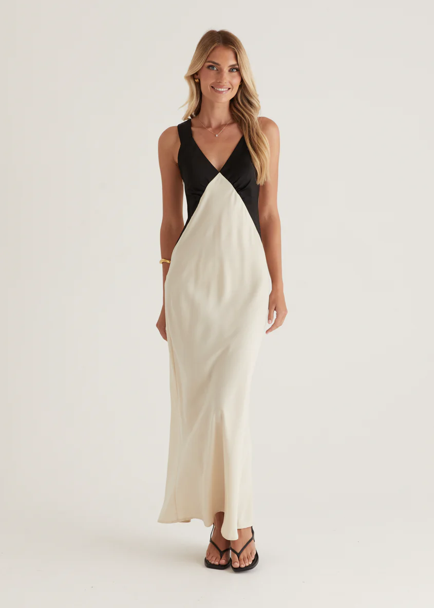 Taleena Maxi Dress - Champagne - Honorern