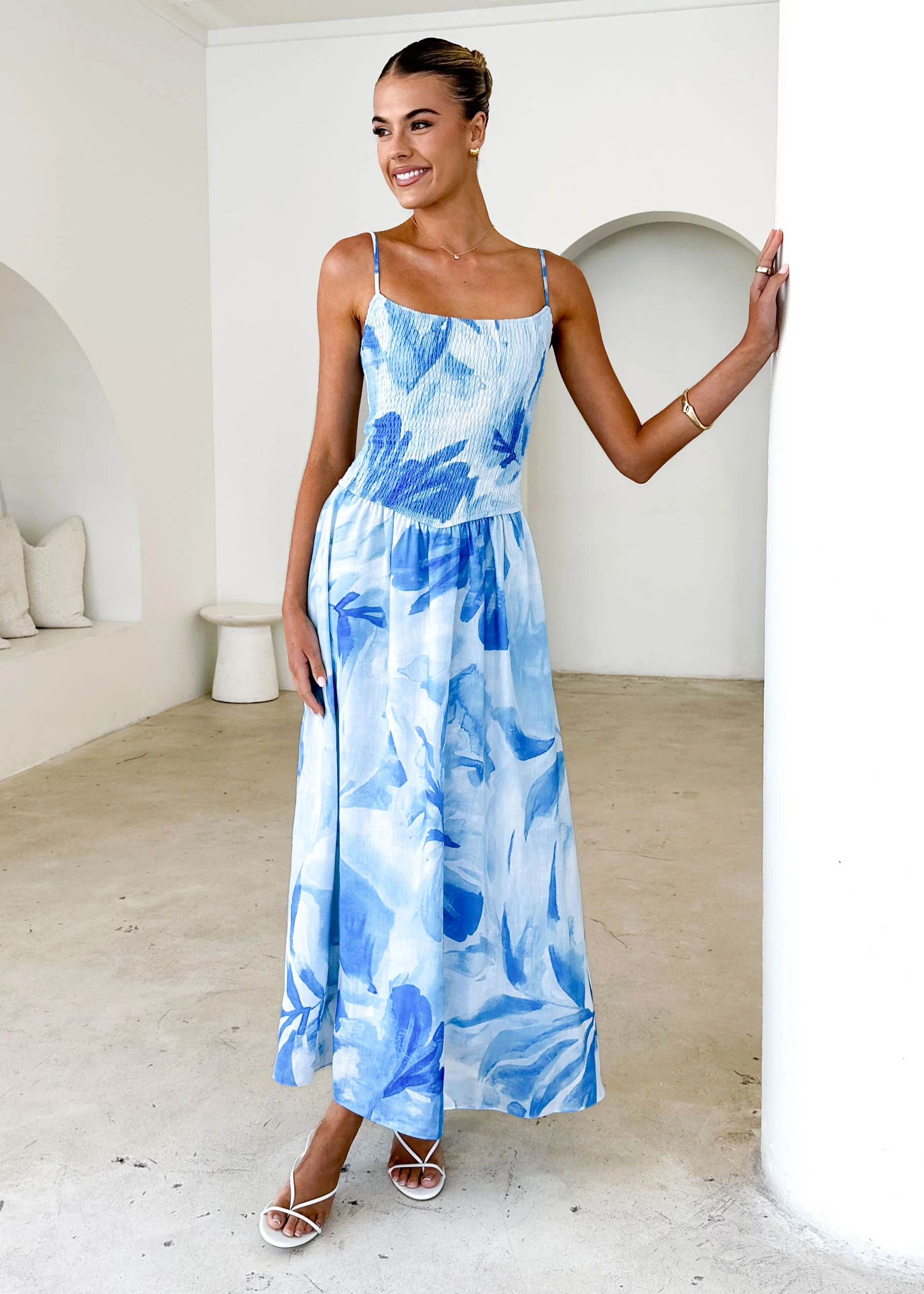 Teegan Midi Dress - Blue Abstract - Honorern